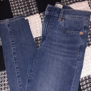 Gap skinny ankle jeans